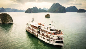 Awaken to luxury on Halong Bay’s emerald waters